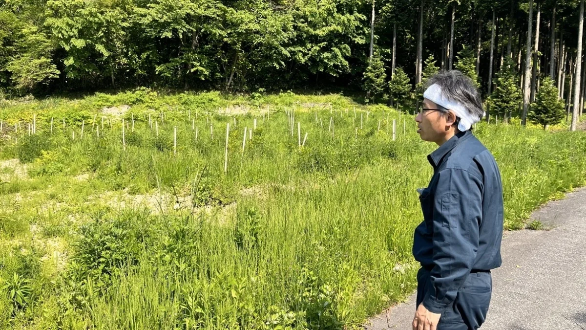 株式会社ノトハハソ訪問時、大野様と(2025年5月撮影)