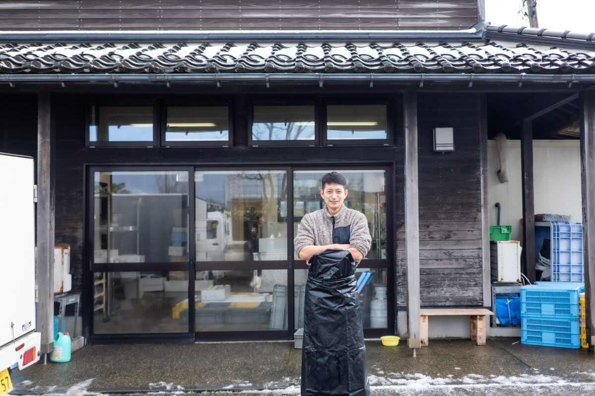 魚、食、人が能登の未来を創る──奥能登・輪島の老舗鮮魚店“中小路商店”三代目の挑戦