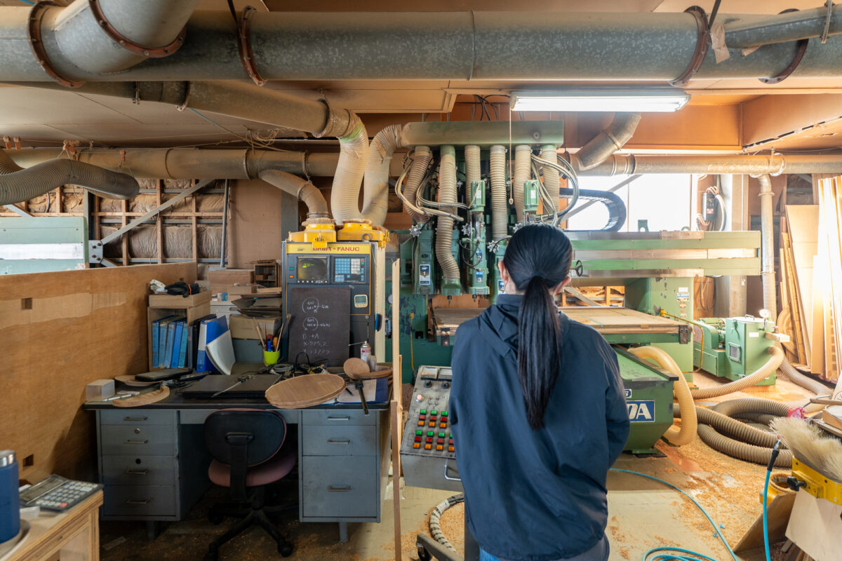 現在はなんとか修理して稼働している工房も、建て直しが決まっている