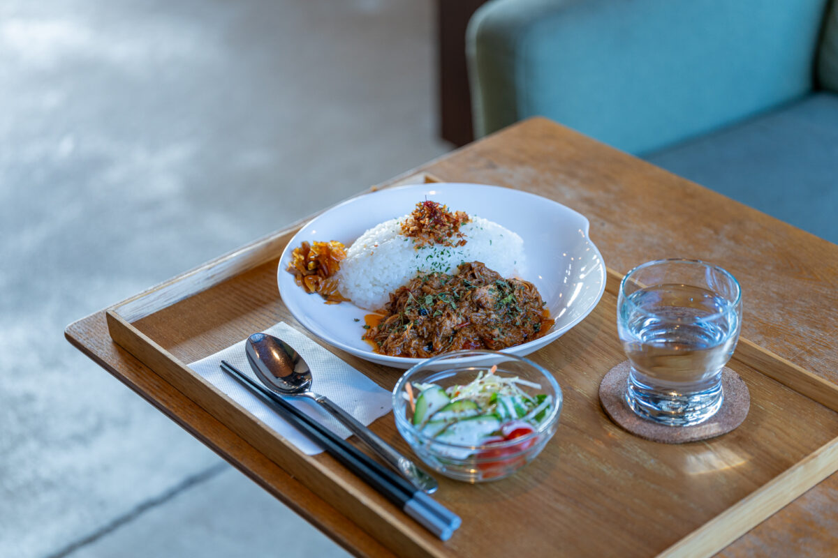 いただいたカレーは、一言で表すなら「丁寧な味」