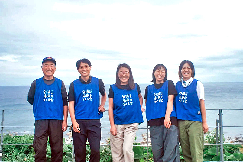 若い移住者も加わり、さまざまな世代が復興の担い手になっている