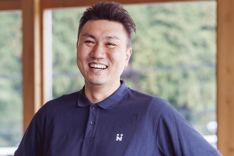 森山明能さんは、祖父・父の跡を継いで2018年に七尾自動車学校の代表取締役社長に就任