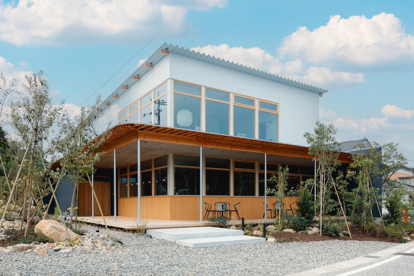 TADAIMAの名前には「行ってきます」と「ただいま」が行き来し、新しい価値が生まれていくという意味が込められている