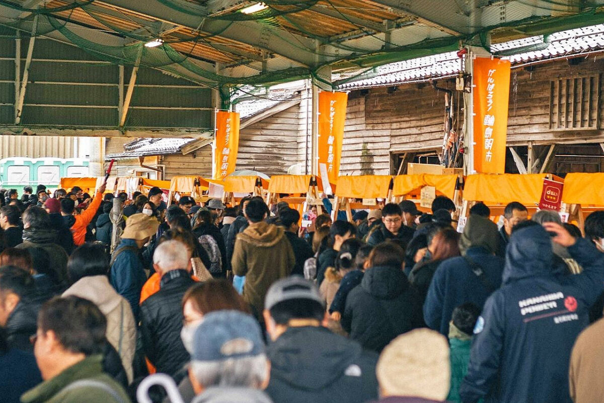 金石で開催された2024年3月の出張輪島朝市には溢れんばかりのお客さまが来場