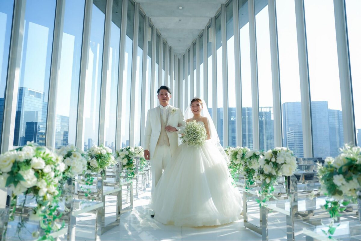 大阪で結婚式を挙げた秋房さんと和佳奈さん